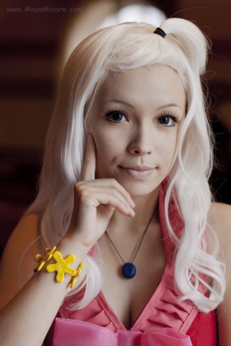 Mira chan by Maya Misare