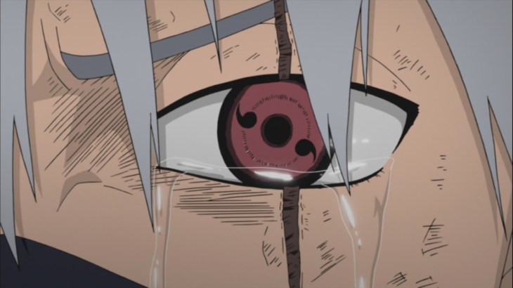 Obito gives his Sharingan to Kakashi