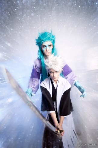 Hitsugaya Toshiro and Hyourinmaru Bleach Cosplay by pugoffka-sama