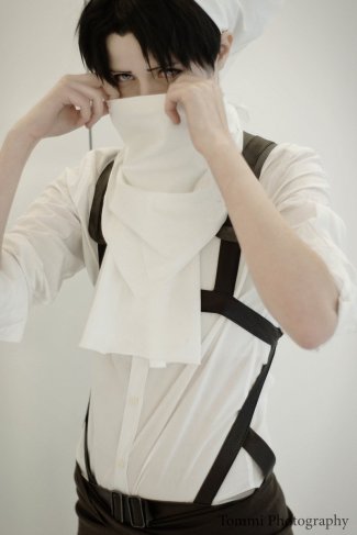 Levi Cosplay by buww
