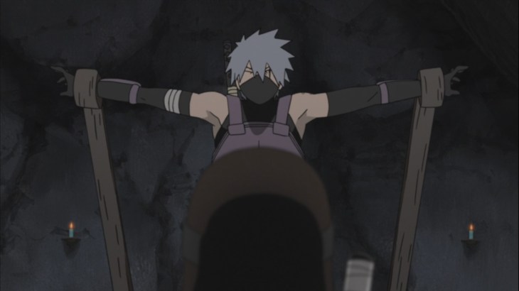 Kakashi held by Yamato