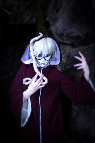 You are my snake Kabuto Cosplay by Shipou-Negiru