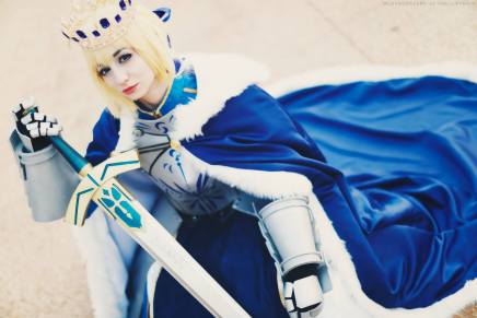 Cosplay: Saber Pendragon (Fate/Grand&nbsp;Order)